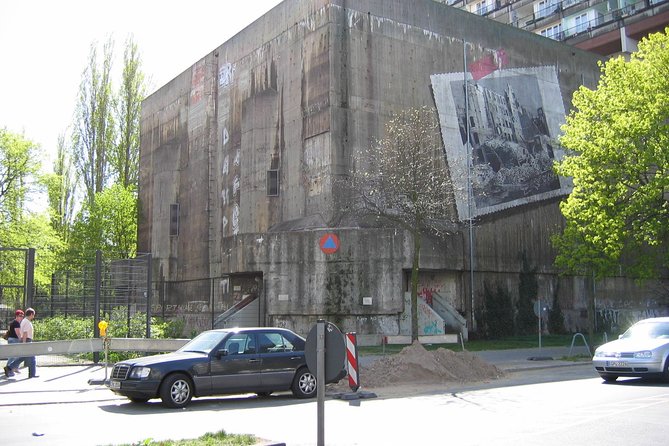 Tours & Sightseeing in English of Berlin, Potsdam and Sachsenhausen - The Experience with Guides: Expert, Witty, and Personal