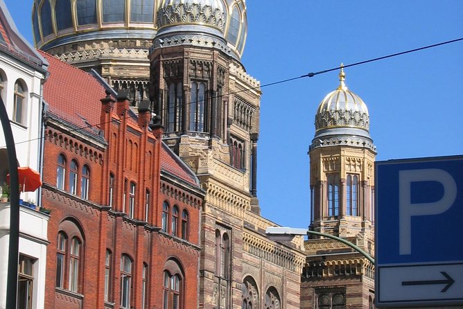 Tours & Sightseeing in English of Berlin, Potsdam and Sachsenhausen - Who Will Enjoy This Tour?