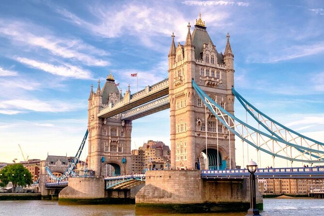 Tower Bridge River Sightseeing Cruise from Westminster - An Affordable Way to See Central London from the Water
