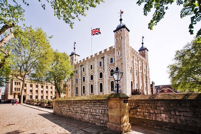 Tower of London Fully Guided Private Tour - The Tower Ravens and Their Folklore