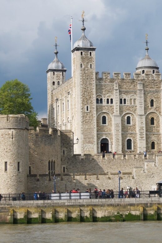 Tower of London Private Tour - Exploring the Outer Walls and Traitor’s Gate