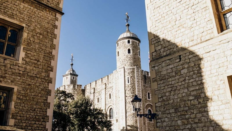 Tower of London Tour with Crown Jewels, plus River Cruise - Practical Tips for Visitors