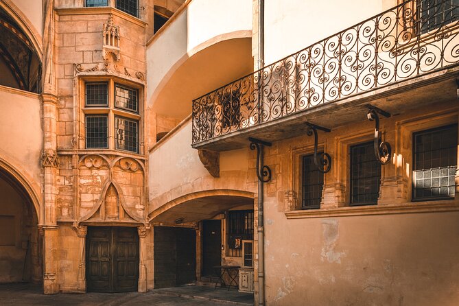 Traboules of Lyon Private Tour - The Guide: Passionate and Knowledgeable