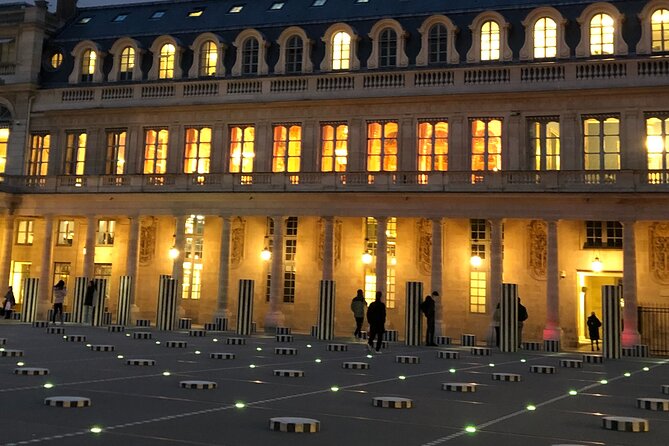 Track game in the Covered Passages of Paris - Exploring the Architectural Beauty of Galerie Vivienne