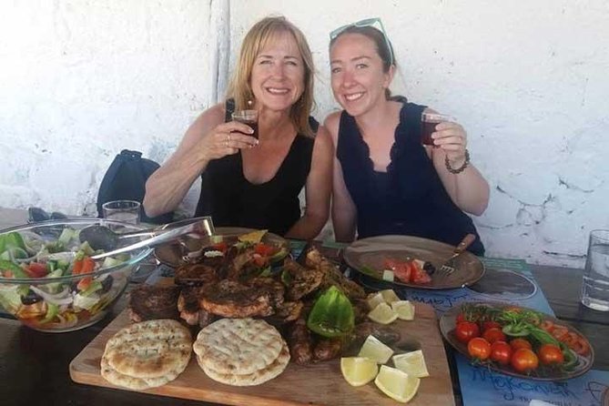 Traditional Barbecue Experience at Traditional Farm in Mykonos - Food Quality and Variety on the Menu