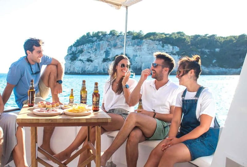 Traditional boat 10 beaches in the south of Menorca. Snorkeling, SUP and drinks - Frequently Asked Questions