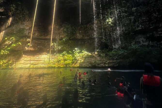 Traditional Chichen Itza Tour with Ancient Cenote Swim - Refreshing Swim and Relaxation at Cenote Saamal