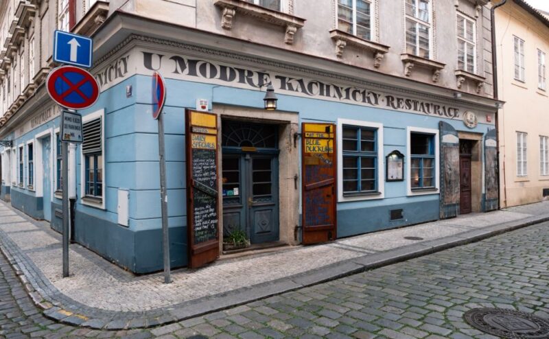 Traditional Czech Food and Prague Old Town Private Tour - Key Points