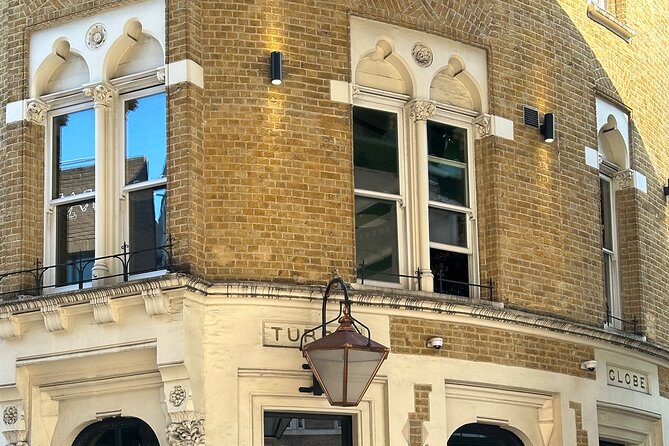 Traditional English Walking Food Tour With London Food Tours - Logistics: Easy Meeting Point and Walkability