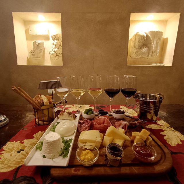 Traditional Food Tasting with Wine Pairing in Trastevere - The Guide’s Role and Language Options