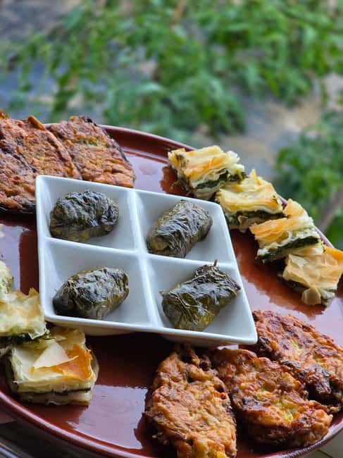 Traditional Food Tour,Dinner in a Local Garden(Eat as local) - Key Points