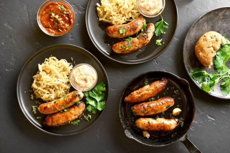 Traditional German Food and Cologne Old Town Private Tour - Savoring German Beers and Local Breweries