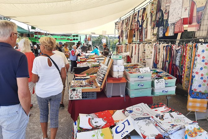 Traditional Gypsie Market & Marina Vilamoura - Explore the Quarteira Gypsie Market: Portugal’s Popular Flea Market