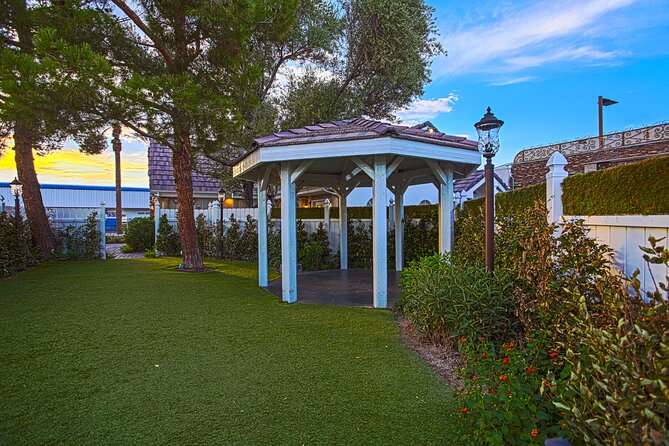 Traditional Las Vegas Wedding Package - What’s Included in the Wedding Package