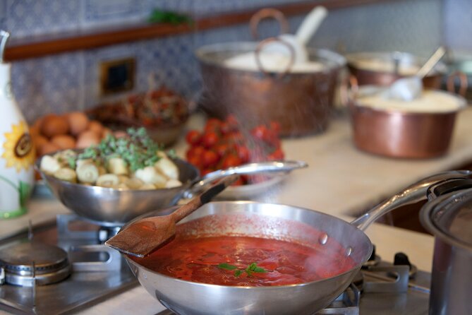 Traditional Neapolitan cooking class - Learning the Art of Neapolitan Cuisine with Annamaria