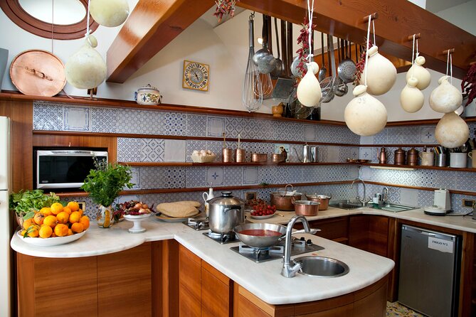 Traditional Neapolitan cooking class - Booking and Cancellation Policies