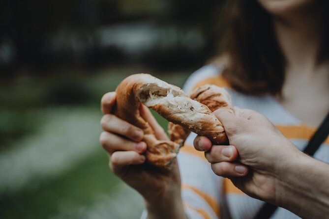 Traditional Polish Food Tour in Krakow Old Town - Key Points