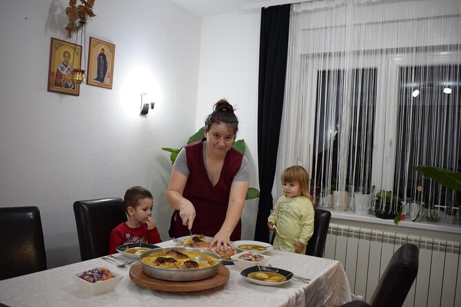 Traditional Serbian Cooking Class in Belgrade with Locals - Meet Dragana: The Self-Taught Chef and Local Host