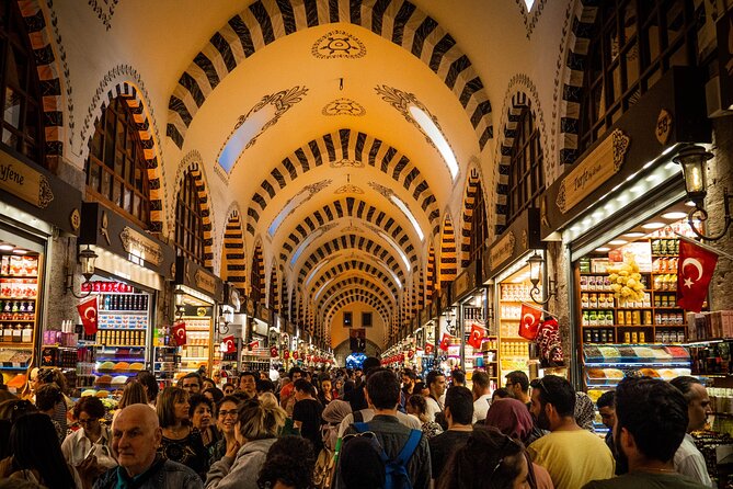 Traditional Shopping Private Tour in Istanbul - Discover the Charm of Istanbuls Traditional Shopping Scene