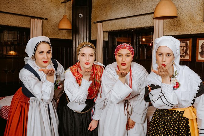 Traditional Slovenian Dinner and Show - Authentic Slovenian Culture in Ljubljana: Traditional Dinner and Folk Show