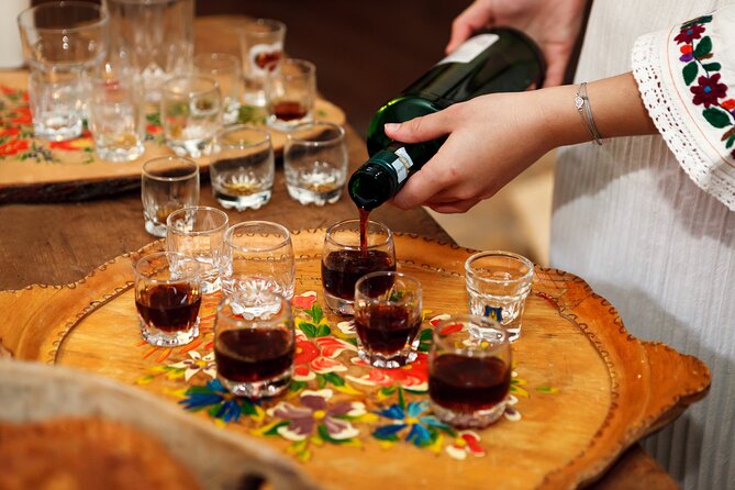 Traditional Workshop Experience Hearts Of Zagreb - Sampling Croatian Flavors: Cakes and Rakija