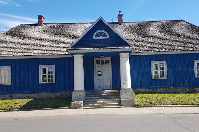 Trakai Half-day Tour by Minivan - Shopping, Photography, and Local Cuisine