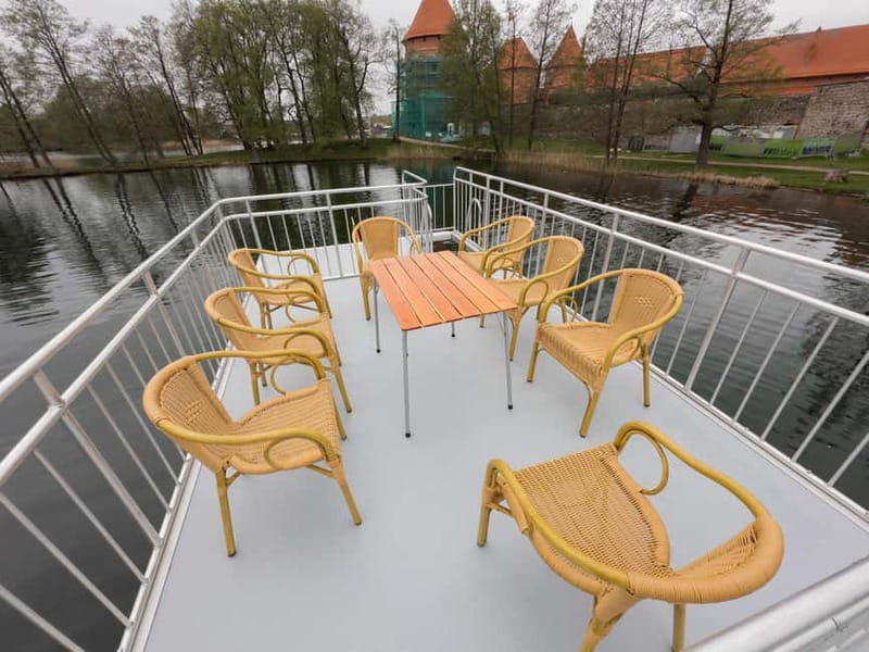 Trakai: Lake Galv Boat Tour - Scenic Views of Trakai Island Castle