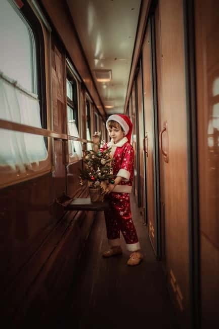 Trans-Caucasian Railway Adventure: From Armenia to Georgia - Georgian Culinary Delights and Cultural Experiences