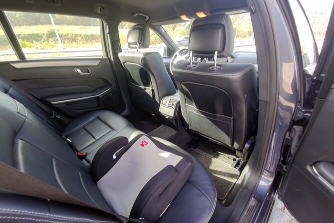 Transfer & chauffeur Service - Who Should Book This Transfer Service?