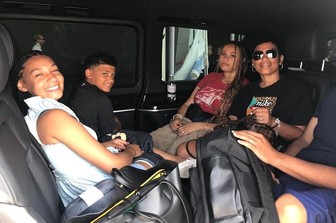 Transfer Civitavecchia Port to airport area - Flexibility and Booking Convenience