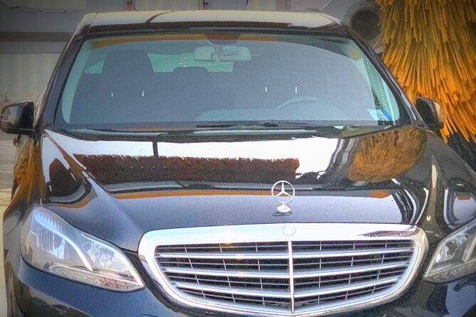 Transfer from Capodichino Airport to Sorrento or Back - Efficient and Stylish Airport Transfers Between Naples and Sorrento