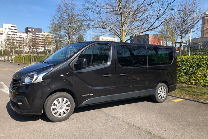 Transfer from CDG/ORLY/LBG Airport to Paris by Van (8PAX) - Smooth and Reliable Airport Transfer in Paris for Up to 8 People