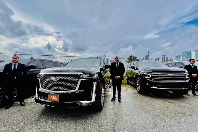 Transfer From Fort Lauderdale Airport with Meet & Greet Service - Transfer From Fort Lauderdale Airport with Meet & Greet Service: A Comfortable and Professional Pickup Option
