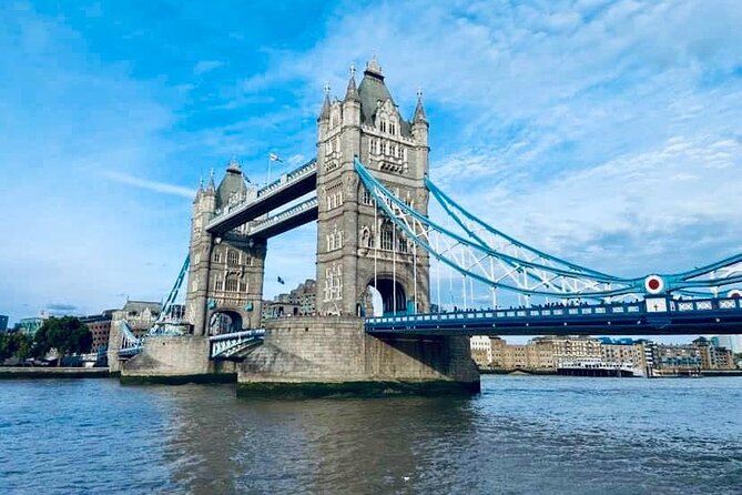 Transfer from Heathrow Airport to London or London to Heathrow - Additional Costs and Waiting Time Policies