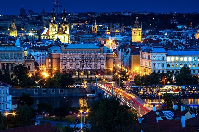 Transfer from Karlovy Vary to Prague: Private daytrip with 2h for sightseeing - What’s Included and What’s Not