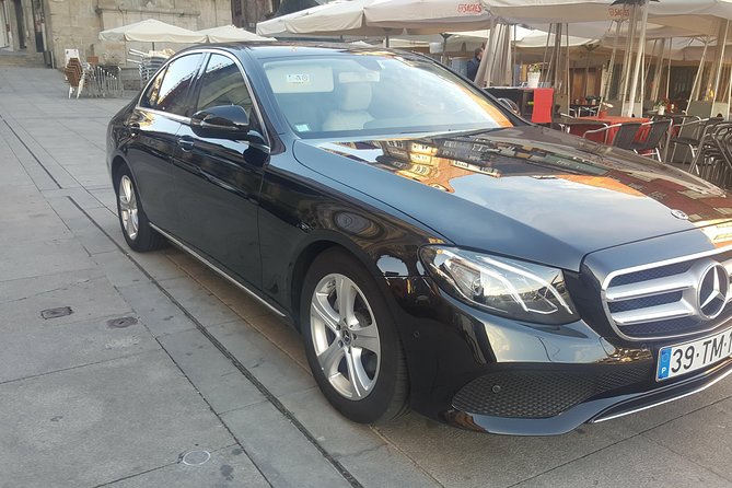 Transfer from Lisbon Airport to Lisbon City Hotels - Professional Drivers and Customer Service