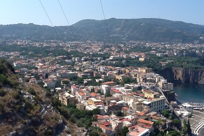 Transfer from Naples International Airport to Amalfi or Amalfi to Naples Airport - Who Should Consider This Transfer?