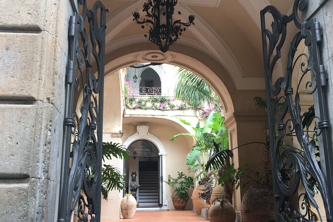 Transfer from Naples to Positano with a stop at Pompeii or Positano to Naples - Luxury Vehicles Equipped with Onboard Wi-Fi