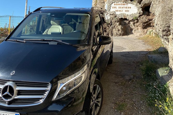 Transfer from Naples to Sorrento - Efficient and Luxurious Transfer from Naples to Sorrento