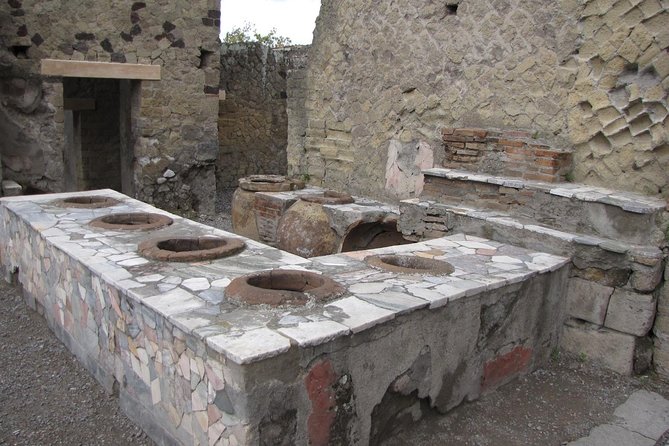 Transfer from Naples to Sorrento or Return with Herculaneum site - Key Points