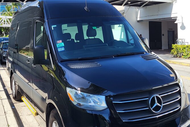 Transfer from Port Miami to Miami Airport. Up to 11 passengers. - Reliable and Comfortable Transfer from Port Miami to Miami Airport for Groups