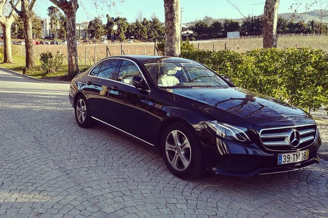 Transfer from Porto Airport to Porto City Hotels - How the Service Handles Traffic and Delays