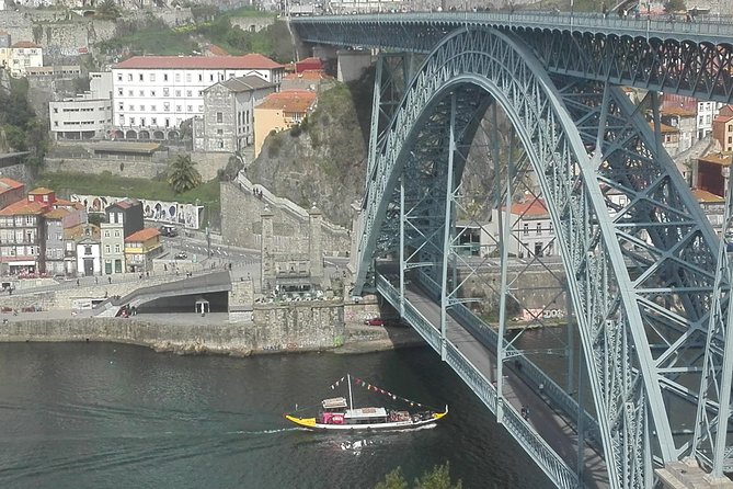 Transfer from Porto to Coimbra visiting Aveiro, half day - What to Expect at Each Stop