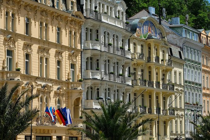 Transfer from Prague to Karlovy Vary: Private daytrip with 2h for sightseeing - Key Points