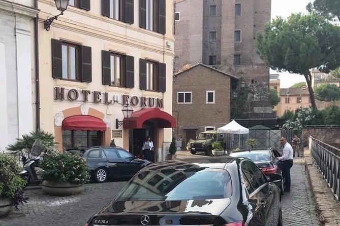 Transfer from Rome to the port of Civitavecchia - Vehicles and Comfort Features