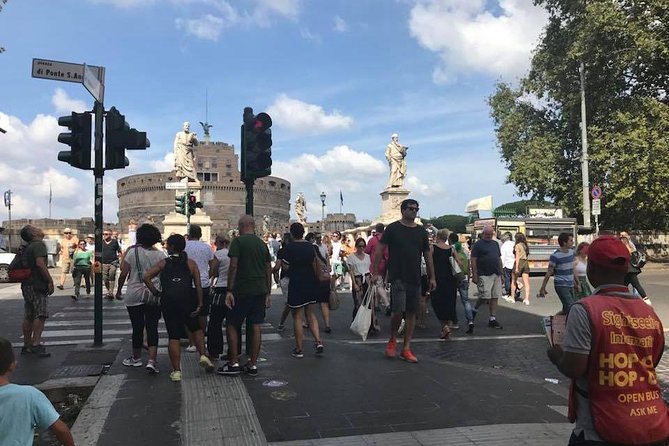 Transfer from Rome to the Rome Airports - Who Would Enjoy This Service Most?