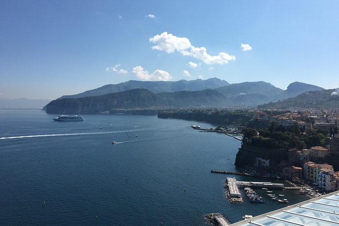 Transfer from Sorrento To Naples - Key Points