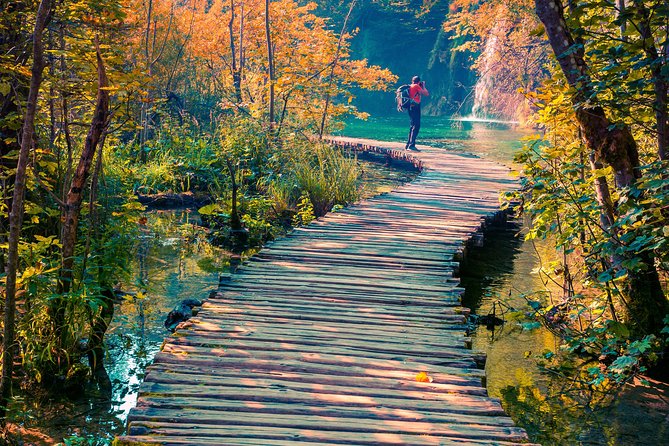 Transfer from Split to Zagreb with Entry Ticket to Plitvice Lakes - Exploring UNESCO-Recognized Plitvice Lakes