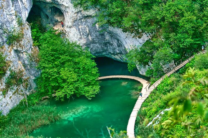 Transfer from Split to Zagreb with Entry Ticket to Plitvice Lakes - From Plitvice Lakes to Zagreb in Comfort