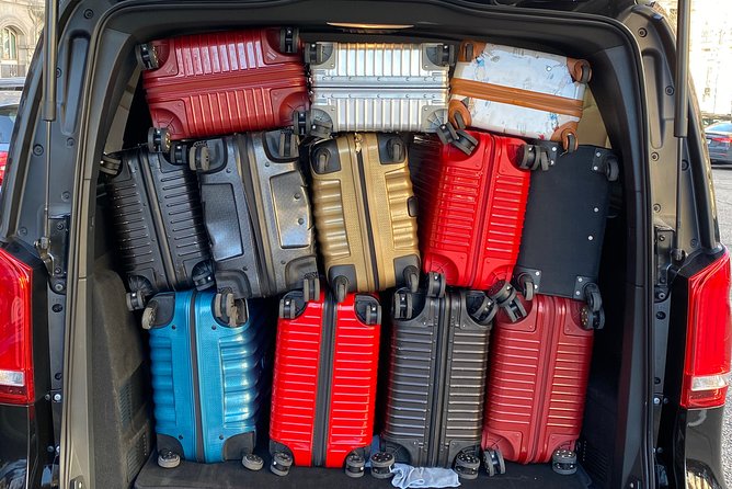 Transfer from the Airport to Madrid - Starting Point at Barajas Airport in Madrid